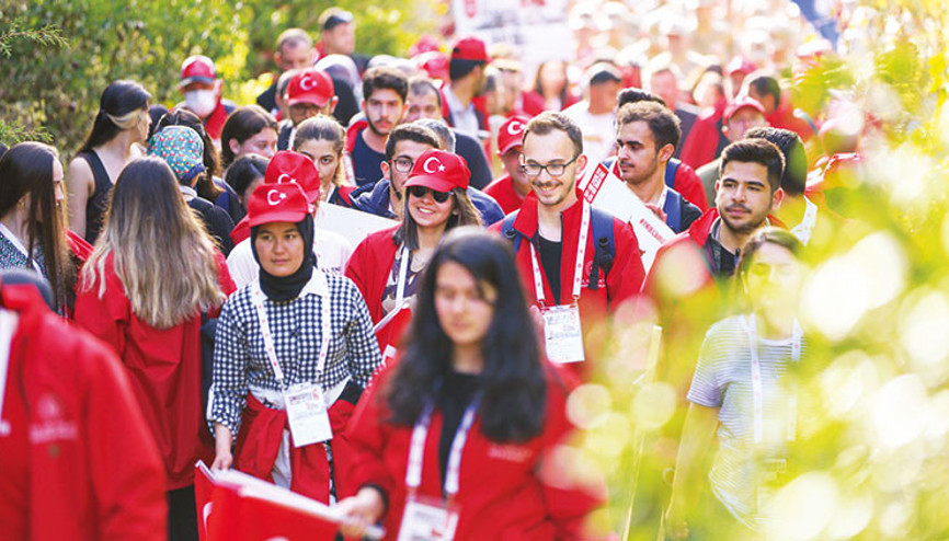 Torunlardan ataya vefa