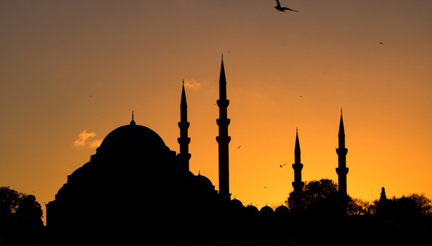 Teravih namazı kaç rekat, nasıl kılınır Teravih namazında hangi dualar ve sureler okunur İşte kılınışı Teravih namazı kaç rekat, nasıl kılınır Teravih namazında hangi dualar ve sureler okunur İşte kılınışı