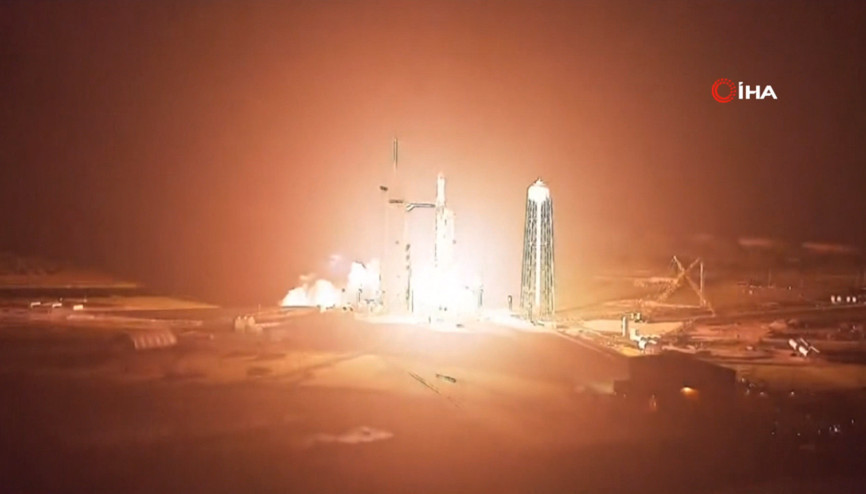 SpaceX, Crew-4 uçuşu ile uzaya 4 astronot gönderdi