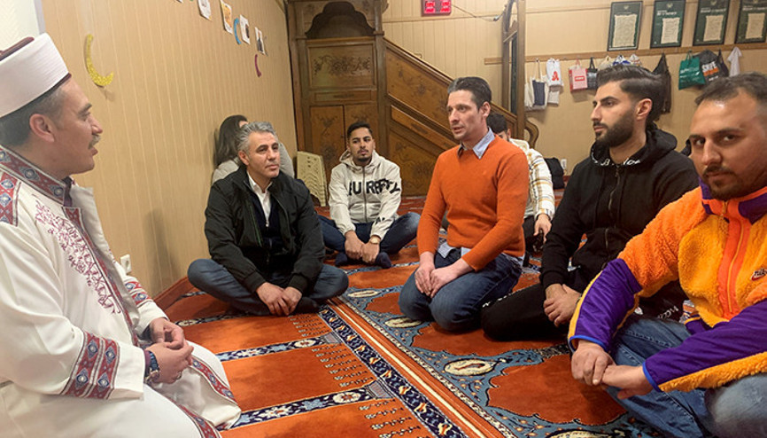 Kadir Gecesi İslam’ı seçti, yeni ismi ‘Kadir’ oldu