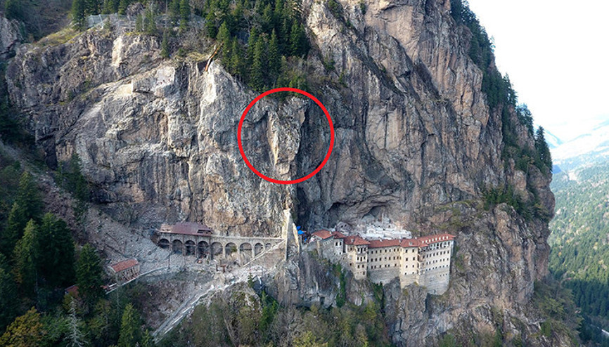 360 tonluk kaya sabitlendi, Sümela Manastırı 1 Mayısta ziyarete açılıyor