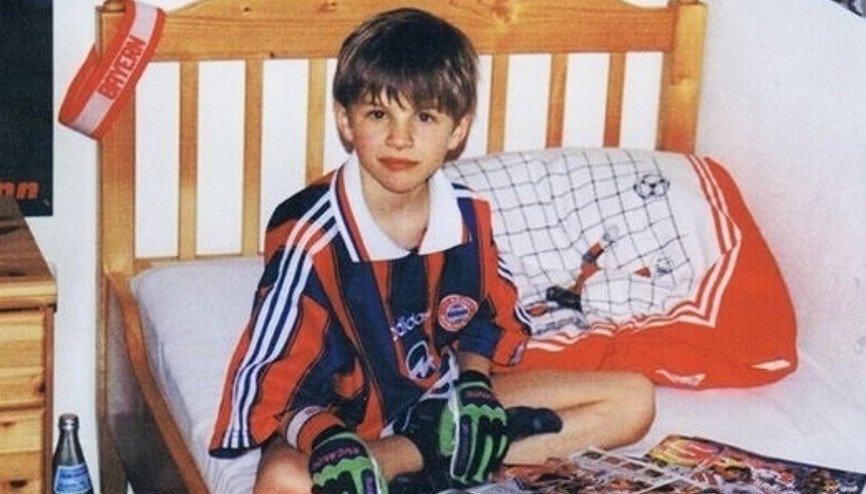 Thomas Müller imzayı attı Bayern Münihin paylaşımı...