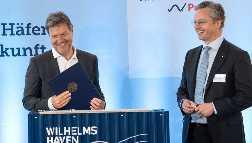 Almanya, sıvılaştırılmış doğalgaz terminali inşaatına başladı