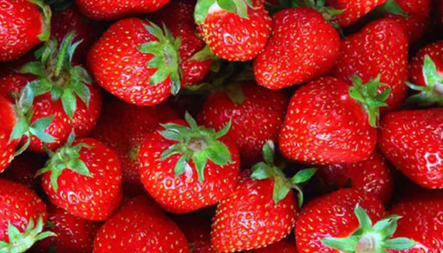 Çilek kilo aldırır mı, kaç kalori