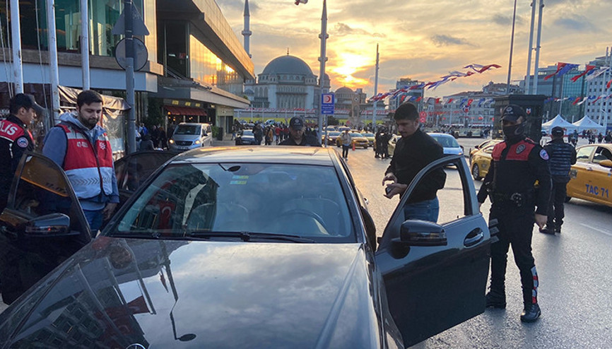 İstanbulda helikopter destekli Yeditepe Huzur uygulaması