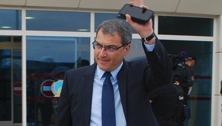 Fenerbahçe’nin eski sportif direktörü Comolli gözünü Galatasaraylı Mostafa Mohamede dikti