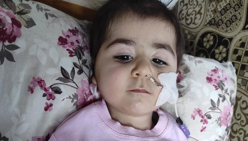 SMA Hastası Amine Hüma bebek hayata tutunmak için yardım eli bekliyor