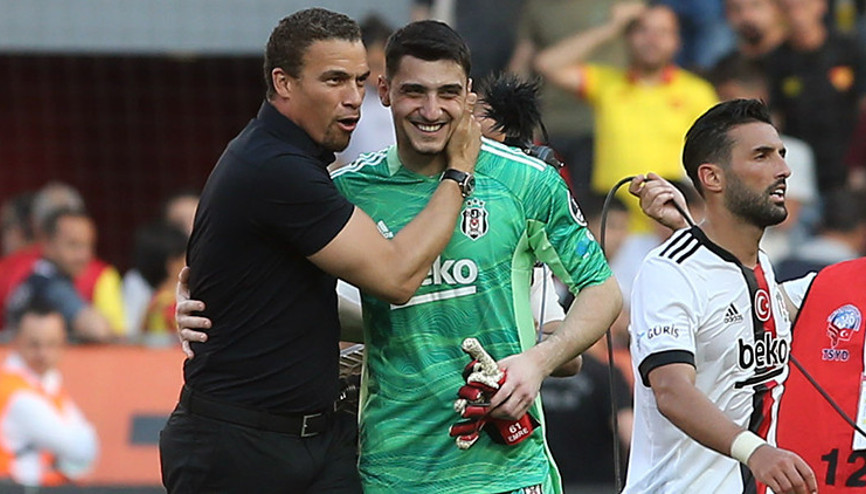 Beşiktaşta kalesinde devleşen Emre Bilginden Valerien Ismaele teşekkür