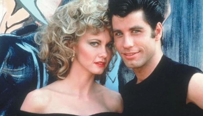 Grease filmi ne zaman çekildi Grease filmi oyuncuları ve konusu