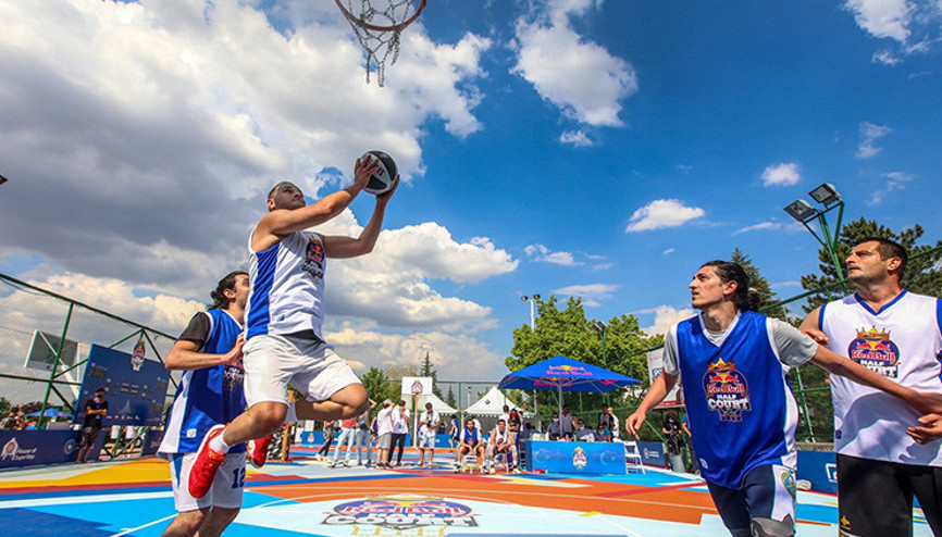 Sokak basketbolu geri döndü