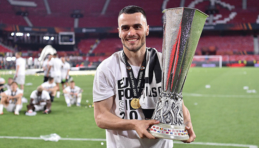 Yanlış mail ile gelen şampiyonluk Eintracht Frankfurtun Avrupa Ligi zaferi, Fenerbahçe detayı...