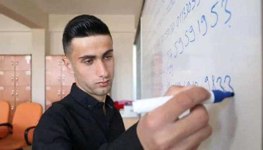 Pi sayısının 3 bin 600 basamağını ezberledi