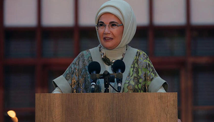 Emine Erdoğandan Buse Naz Çakıroğlu ve Hatice Akbaşa tebrik mesajı