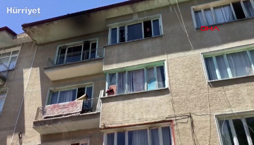 Evde çıkan yangında pencereden atlayan kadın öldü