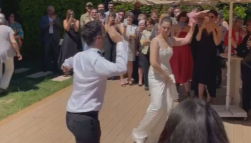 Melis Birkan ve Aras Aydın evlendi