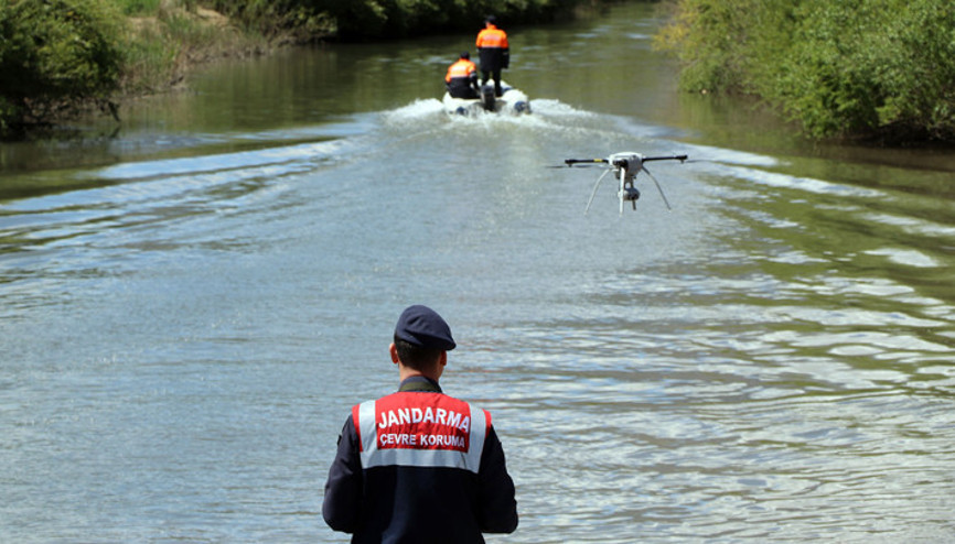 Kaçak inci kefali avcıları, termal dronlar ile takip ediliyor