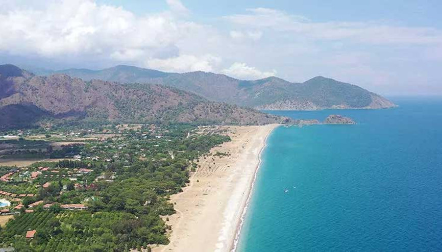 Antalya Çıralı sahilinde ilk caretta caretta yuvası tespit edildi Antalya Çıralı sahilinde ilk caretta caretta yuvası tespit edildi