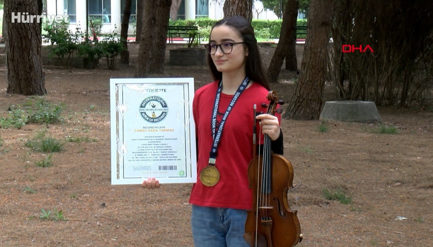 Cansu, kemanıyla 6 ayda elde ettiği 16 dereceyle Guinnesse girdi