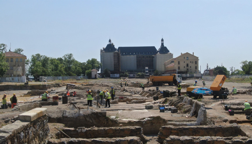Haydarpaşa Garı kazılarında büyük sürpriz Haydarpaşa Garı kazılarında büyük sürpriz