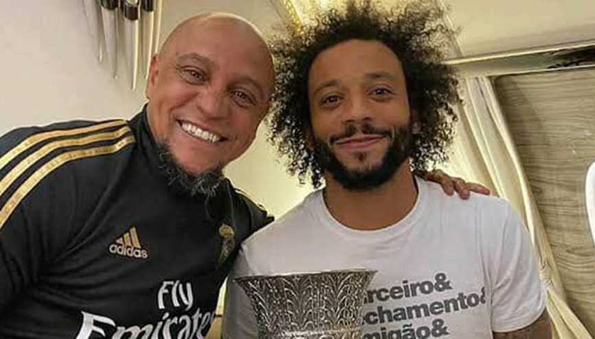 Son Dakika: Fenerbahçe transferde Marcelo için kesenin ağzını açtı Roberto Carlos ikna etti... Son Dakika: Fenerbahçe transferde Marcelo için kesenin ağzını açtı Roberto Carlos ikna etti...