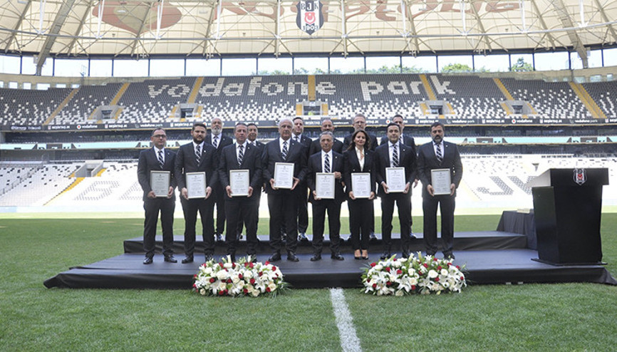 Beşiktaş Başkanı Ahmet Nur Çebi: Yeniyiz, enerji doluyuz