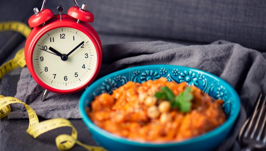 Aralıklı oruç nasıl yapılır Aralıklı oruç diyetinde dikkat edilmesi gerekenler