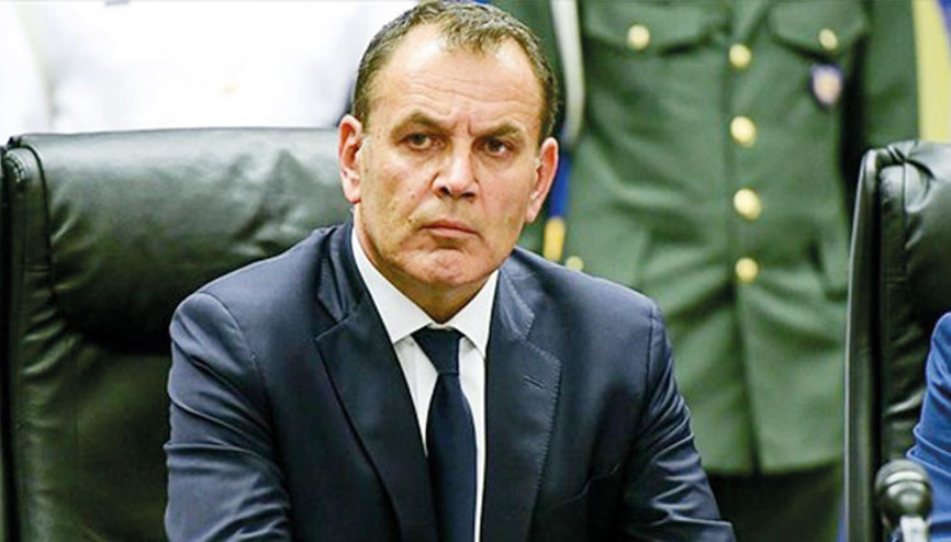 Yunan bakandan hadsiz çıkış