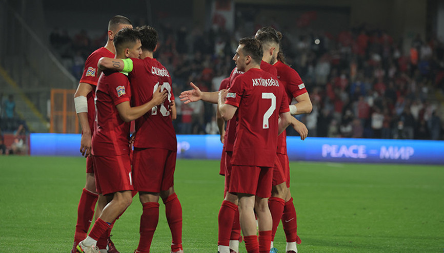 Türkiye 4-0 Faroe Adaları (Maçın özeti)