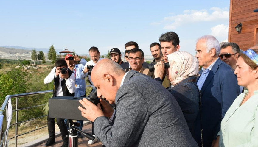 Fotoğraf avcıları ‘rastgele’ dedi