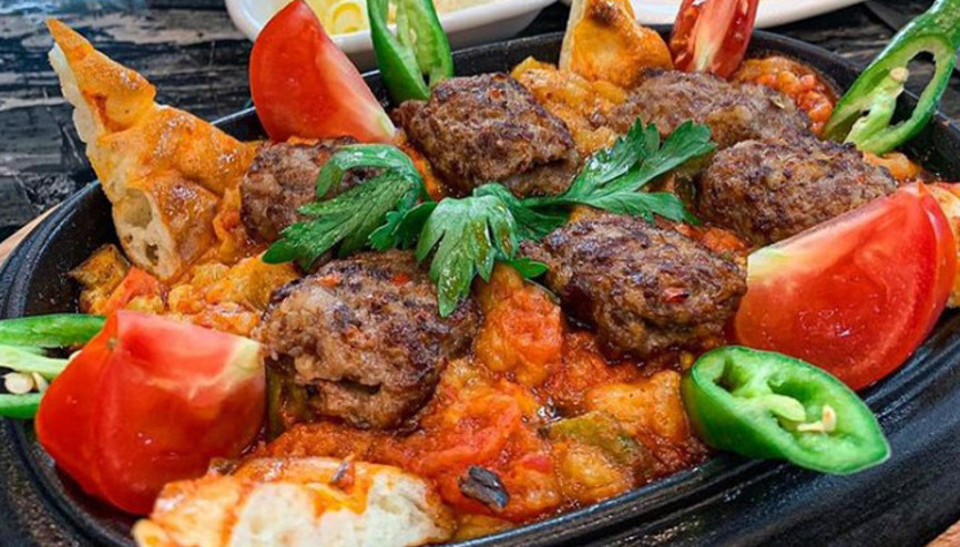 Başakşehirde iyi bir kahvaltı, sonra mis gibi kebaplar