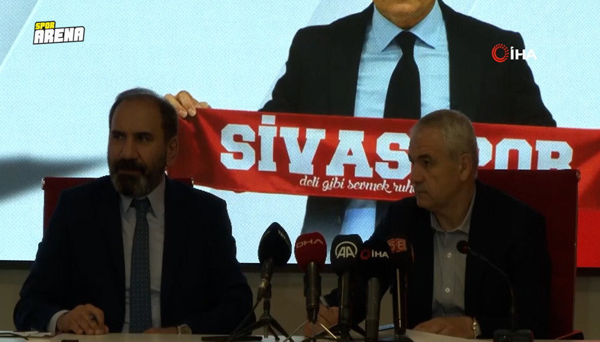 Sivasspor, Rıza Çalımbay ile 1 yıl daha Resmi sözleşme imzalandı...