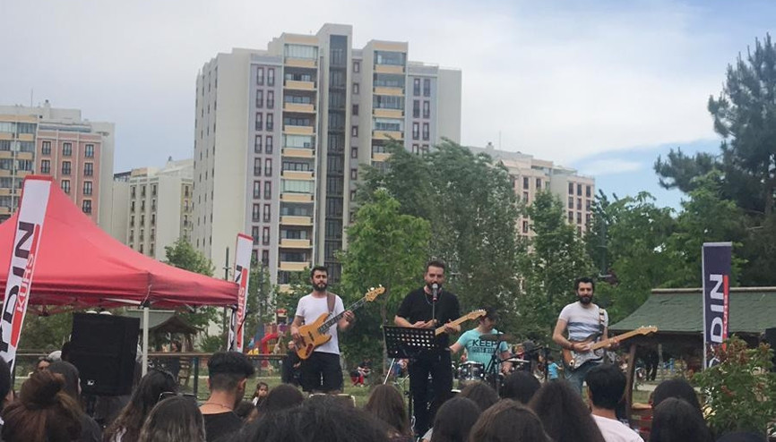 Sınav öncesi moral şenliği