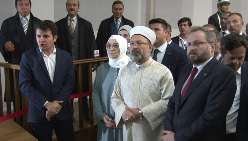 Diyanet İşleri Başkanı Erbaş, 81 İl Müftüsüyle birlikte Demokrasi ve Özgürlükler Adası’nı ziyaret etti