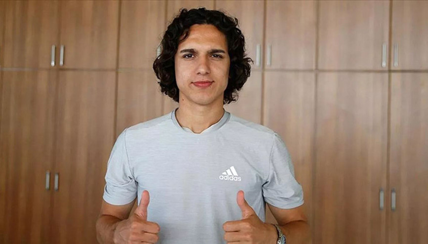 Barcelonaya transfer olan Emre Demirden isyan