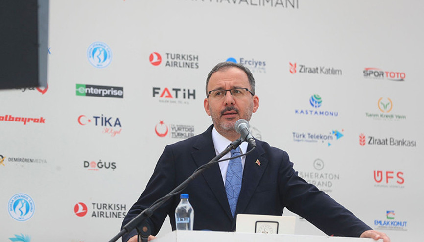 Gençlik ve Spor Bakanı Muharrem Kasapoğlu: Geleneksel sporlara ilgi artıyor Gençlik ve Spor Bakanı Muharrem Kasapoğlu: Geleneksel sporlara ilgi artıyor