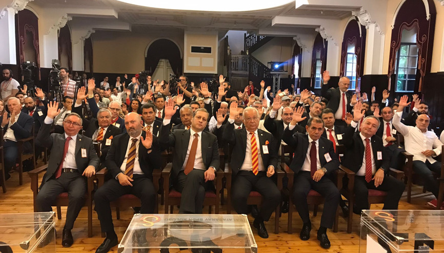 Galatasaray seçimli genel kurulundan fotoğraflar