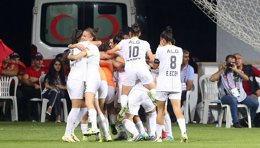 Kadın Futbol Süper Liginde şampiyon ALG Spor