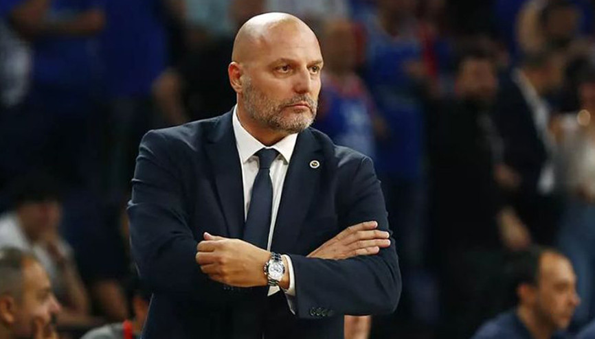 Son Dakika: Fenerbahçe Bekoda Aleksandar Djordjevic ile yollar ayrıldı