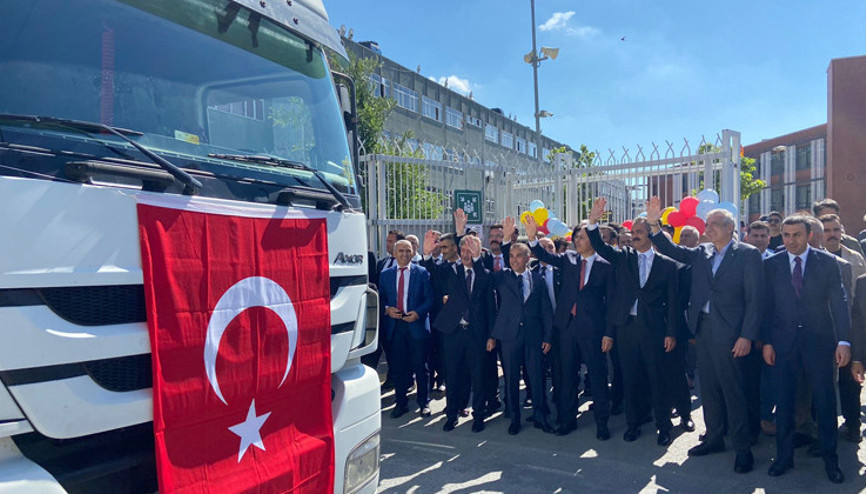 Meslek Liselerinden ilk ihracat TIR’ı yola çıktı Meslek Liselerinden ilk ihracat TIR’ı yola çıktı