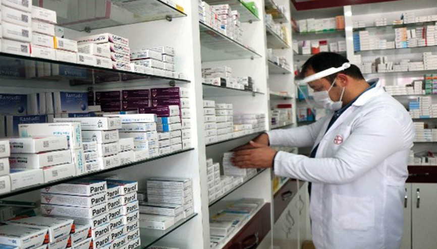 Eczacılar ilaç kararnamesinde değişiklik istiyor