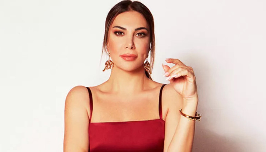 Ebru Yaşar kimdir, nereli, kaç yaşında Ebru Yaşar, Şarkılar Bizi Söylere konuk oluyor Ebru Yaşar kimdir, nereli, kaç yaşında Ebru Yaşar, Şarkılar Bizi Söylere konuk oluyor