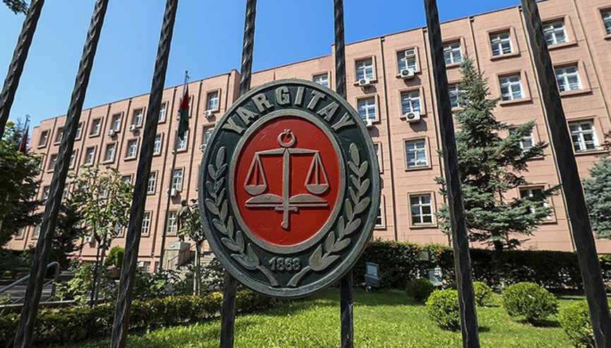 Yargıtay, Donanma davasında 12 kişinin yeniden yargılanmasına karar verdi