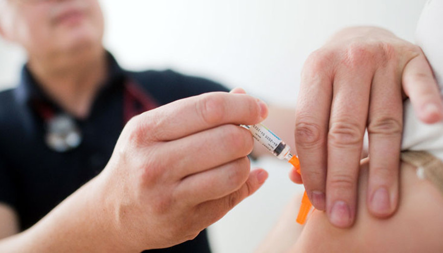 İlk başta aşı olsaydı, 800 bin kişi kurtulabilirdi