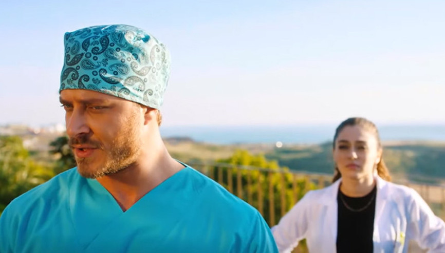 Senden Daha Güzel 4. yeni bölüm fragmanı yayınlandı Senden Daha Güzel son bölüme Emirin gizlediği sır damga vurdu Senden Daha Güzel 4. yeni bölüm fragmanı yayınlandı Senden Daha Güzel son bölüme Emirin gizlediği sır damga vurdu