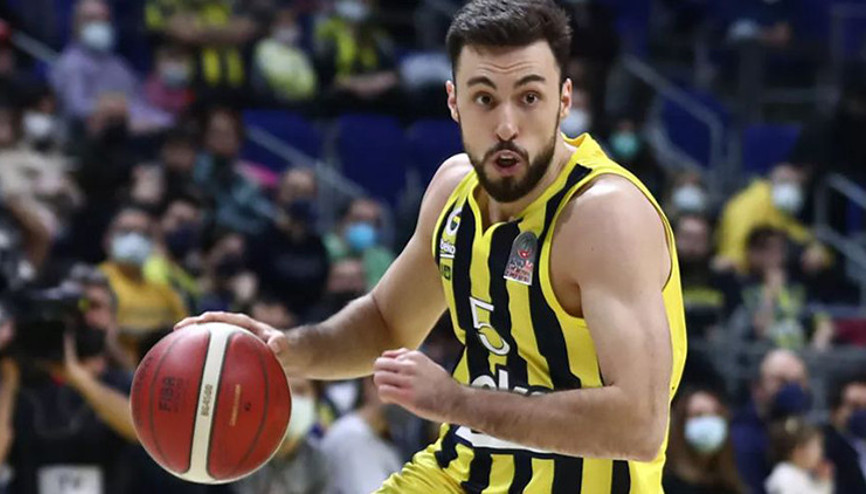 Fenerbahçe Beko, İsmet Akpınar’ın sözleşmesini uzattı