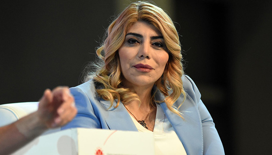 Berna Gözbaşıdan transfer yasağı açıklaması