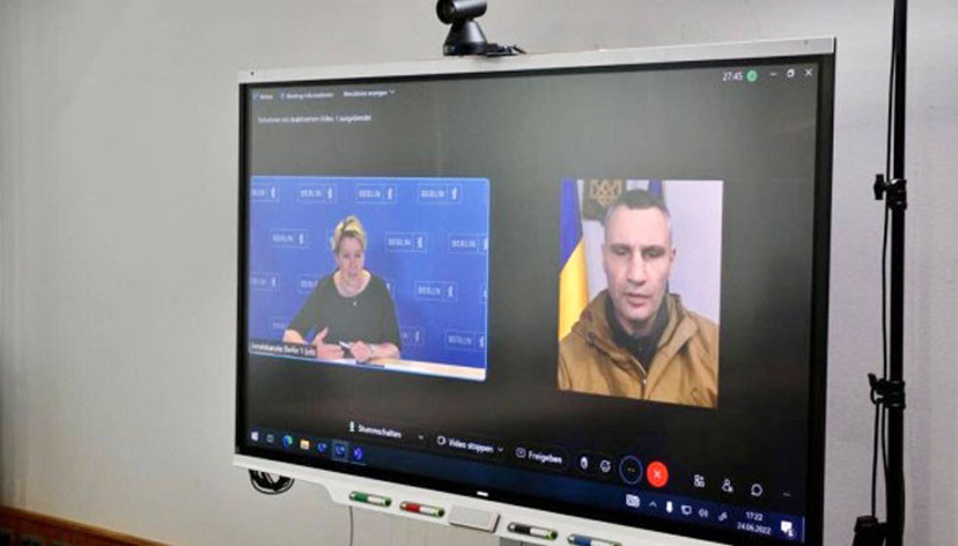 Sahte Kiev Belediye Başkanı ile görüştü