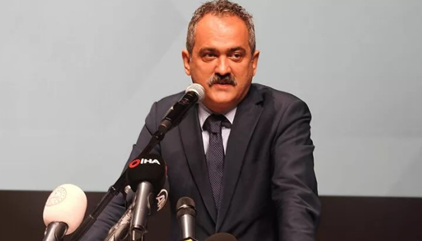 Milli Eğitim Bakanı Özer duyurdu İlk kez Arapça ve İngilizce Destekleme ve Yetiştirme Kursları açılıyor Milli Eğitim Bakanı Özer duyurdu İlk kez Arapça ve İngilizce Destekleme ve Yetiştirme Kursları açılıyor