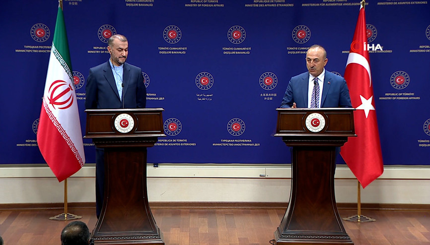 Bakan Çavuşoğlu ile İranlı mevkidaşından ortak basın açıklaması