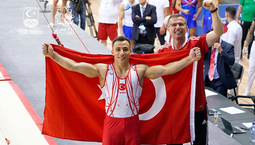 Milli cimnastikçi Adem Asil’den Akdeniz Oyunları’nda altın madalya
